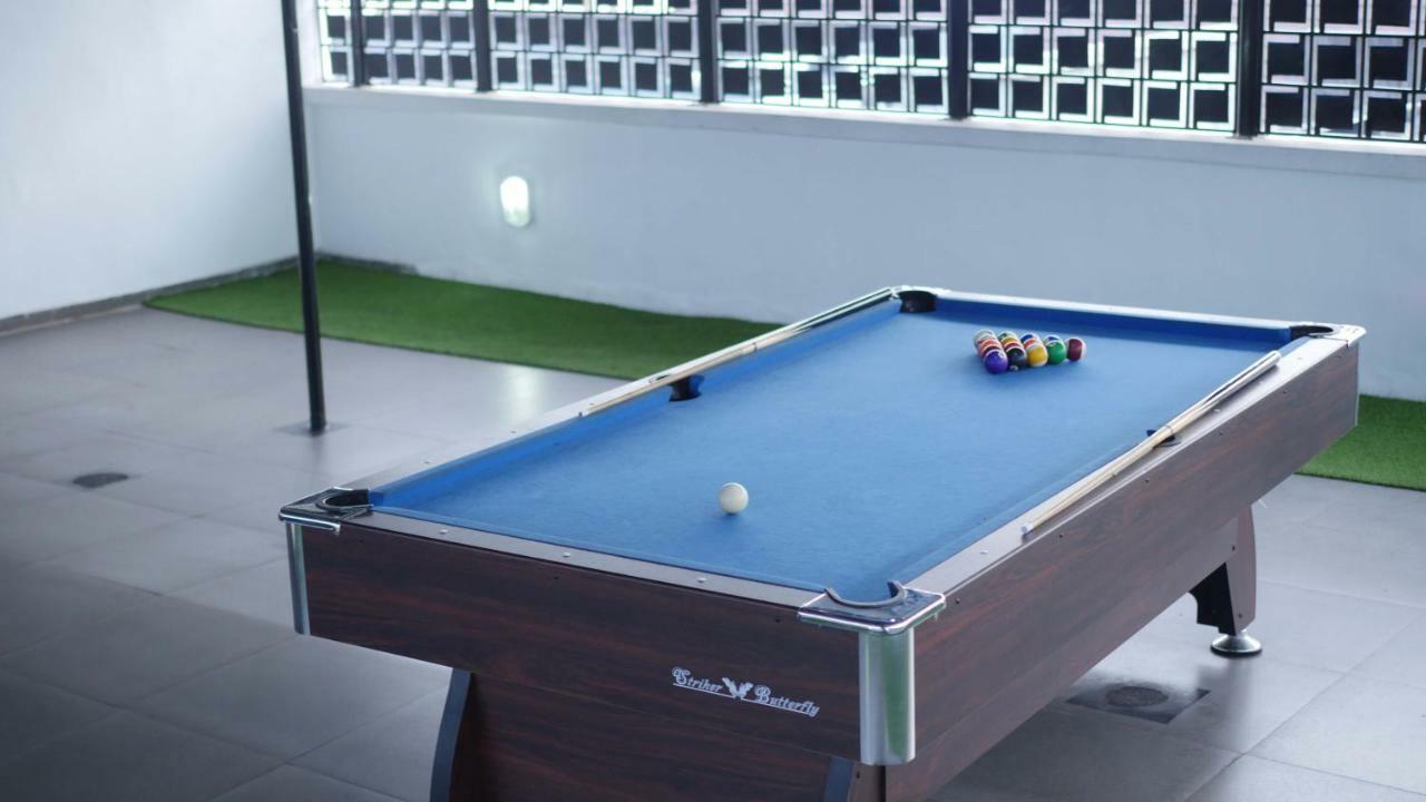 24/7 Luxury Apartment Лагос Екстериор снимка
